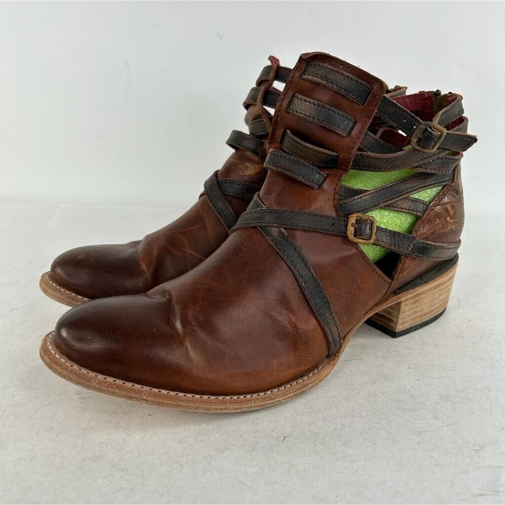 Freebird by Steven Brown and Green Strappy Sandals